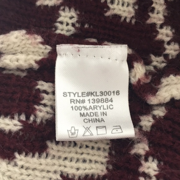 Tribal Patterned Maroon and Cream Sweater - Picture 6 of 7